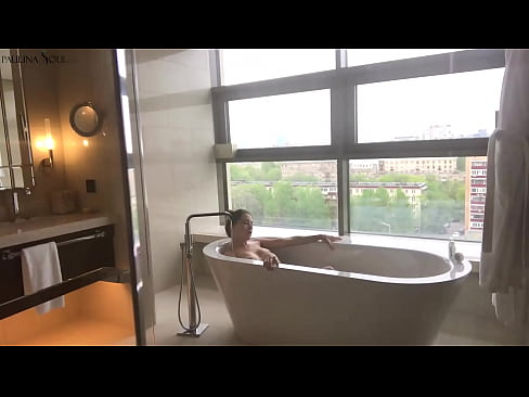 ❤️ Zoo heev babe Passionately jerking tawm nws pussy hauv chav dej ❤️  Fucking video  ntawm peb  ❤